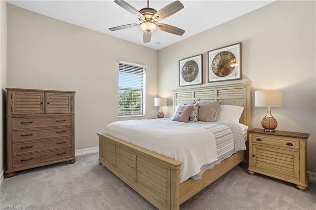 2235 Somerset PL, Naples, FL 34120