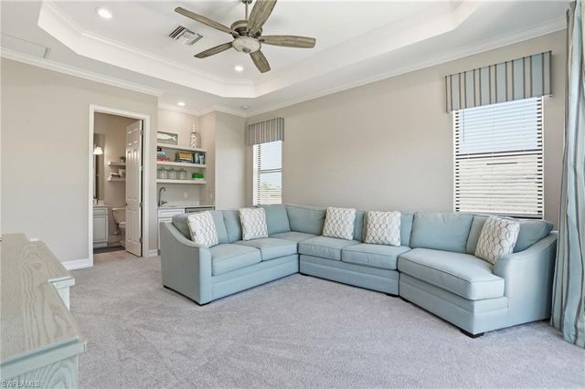 2235 Somerset PL, Naples, FL 34120