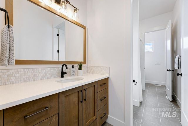 13663 N Spring Creek Way, Boise, ID 83714