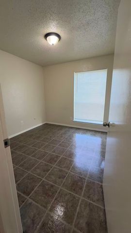 1914 Aspen Lane, Garland, TX 75044