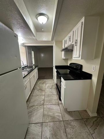 1914 Aspen Lane, Garland, TX 75044