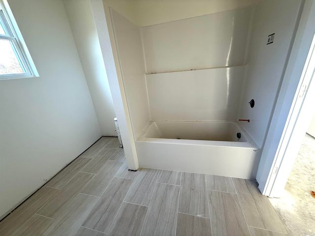 8 Cobble Hill Road, Little Rock, AR 72211