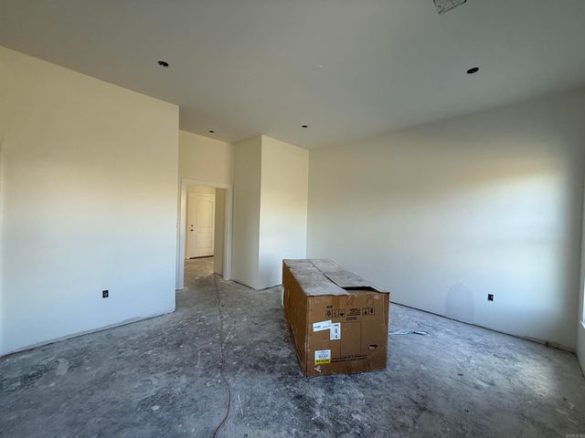 8 Cobble Hill Road, Little Rock, AR 72211