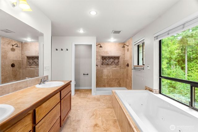17206 SE 238th Street, Kent, WA 98042