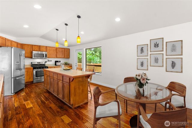 17206 SE 238th Street, Kent, WA 98042