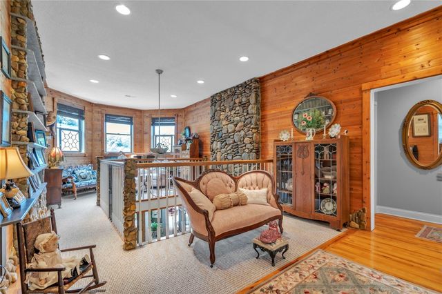 214 Raven Cliff Road, Cleveland, SC 29635