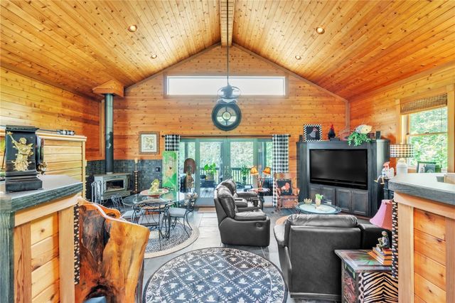 214 Raven Cliff Road, Cleveland, SC 29635