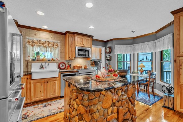 214 Raven Cliff Road, Cleveland, SC 29635