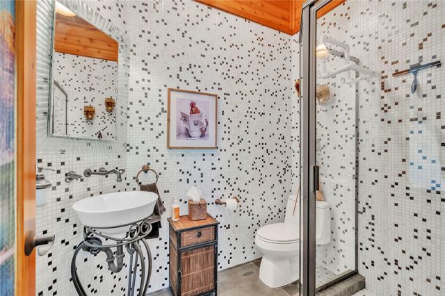 214 Raven Cliff Road, Cleveland, SC 29635