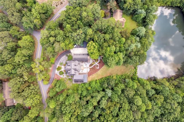 214 Raven Cliff Road, Cleveland, SC 29635