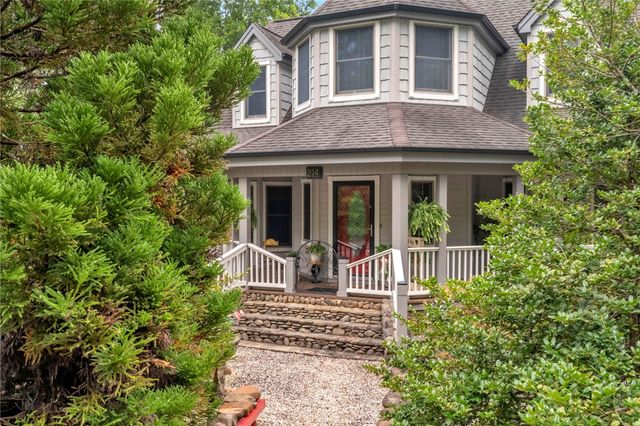 214 Raven Cliff Road, Cleveland, SC 29635