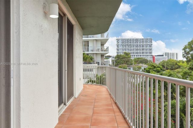 2550 SW 27th Ave 301, Miami, FL 33133