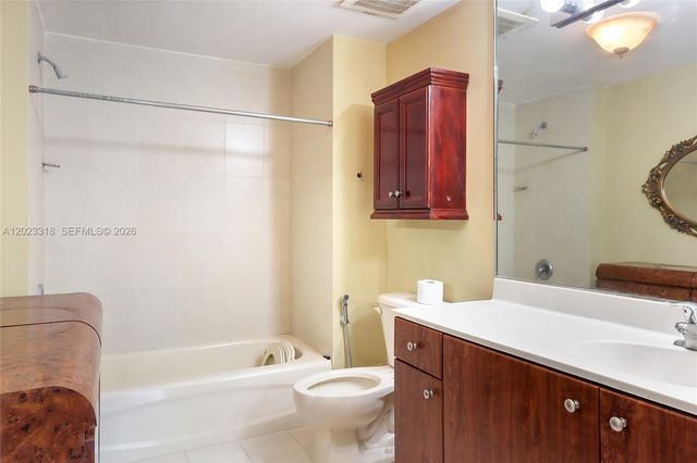 2550 SW 27th Ave 301, Miami, FL 33133
