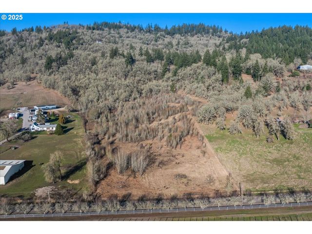 Se Rice Ln, Amity, OR 97101