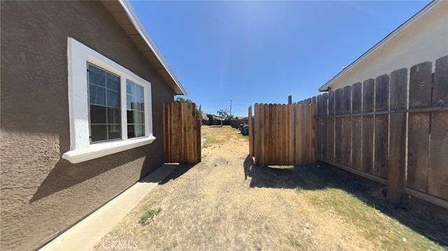 2868 Beachwood, Merced, CA 95348