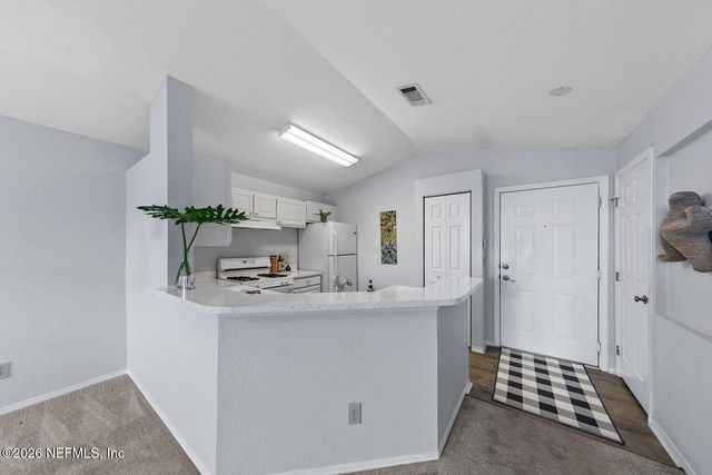13810 SUTTON PARK Drive 835, Jacksonville, FL 32224