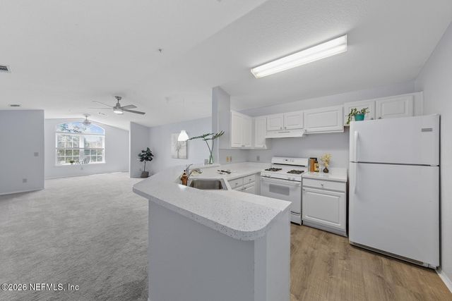 13810 SUTTON PARK Drive 835, Jacksonville, FL 32224