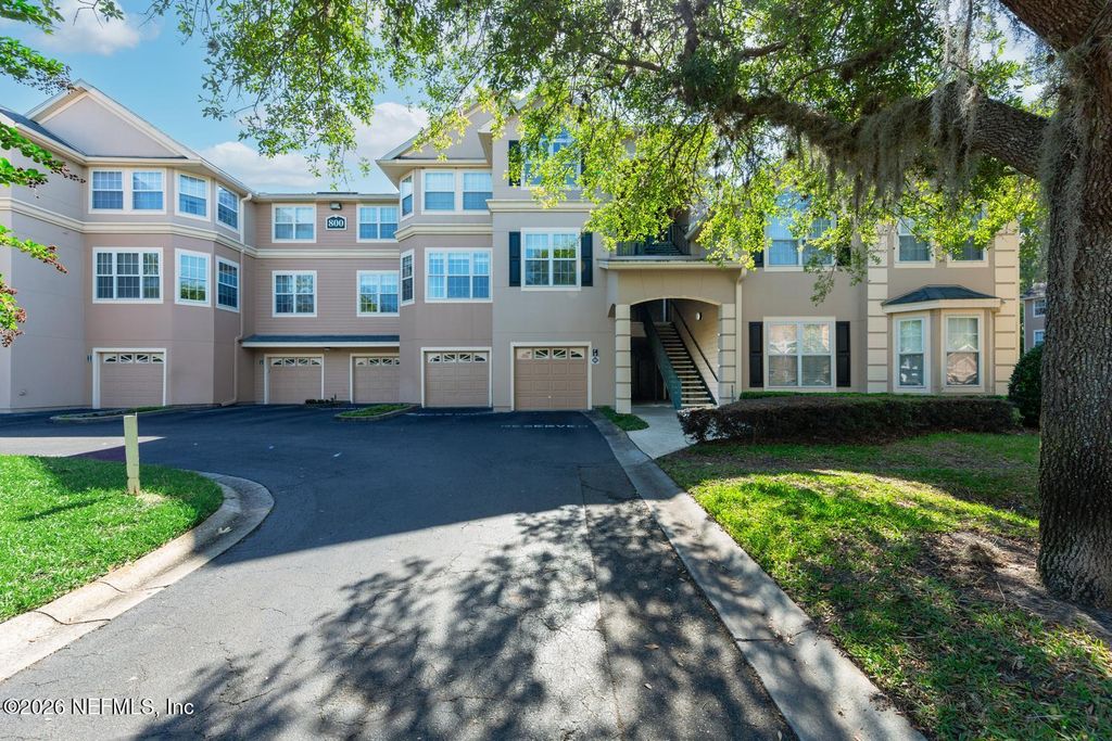 13810 SUTTON PARK Drive 835, Jacksonville, FL 32224