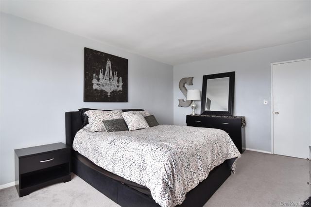 377 Westchester Avenue 4F, Port Chester, NY 10573
