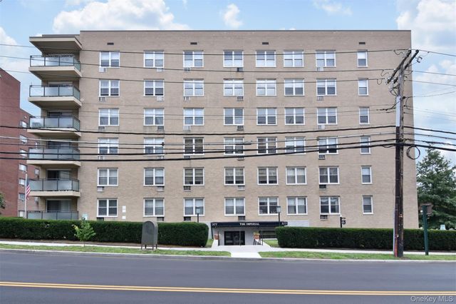 377 Westchester Avenue 4F, Port Chester, NY 10573