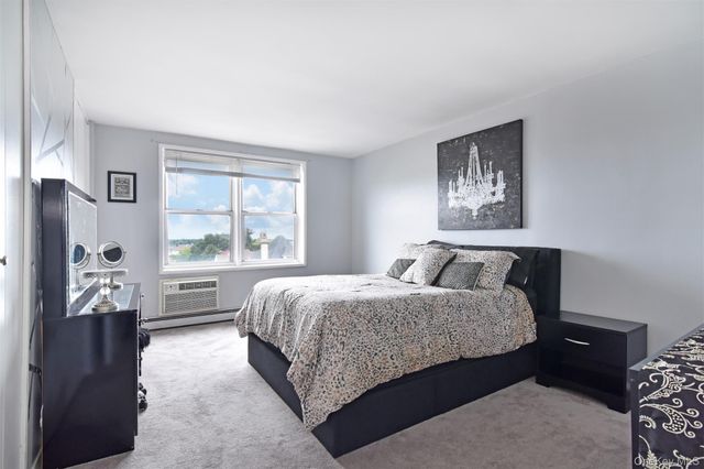 377 Westchester Avenue 4F, Port Chester, NY 10573