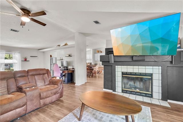 1067 NW Oak Street, Townsend, GA 31331