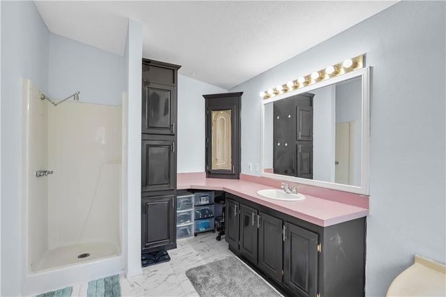 1067 NW Oak Street, Townsend, GA 31331