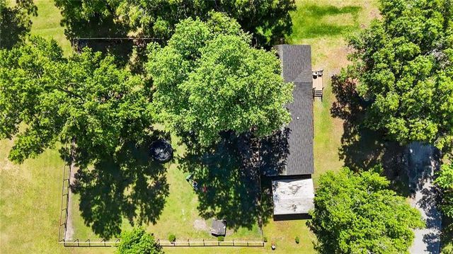 1067 NW Oak Street, Townsend, GA 31331