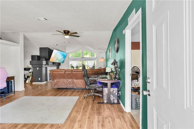 1067 NW Oak Street, Townsend, GA 31331