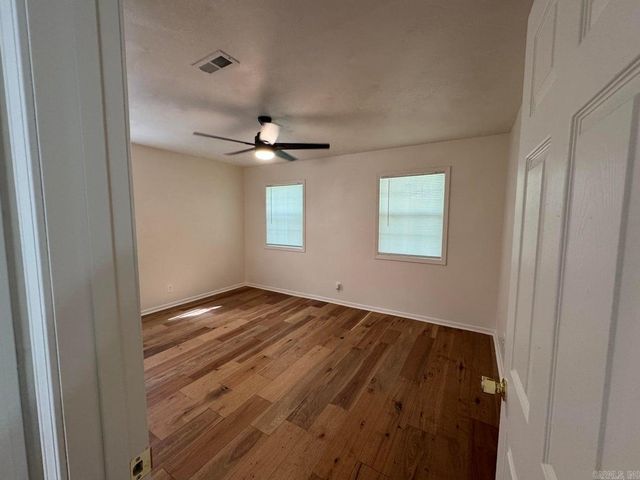 128 Hiawatha Drive, Cherokee Village, AR 72529