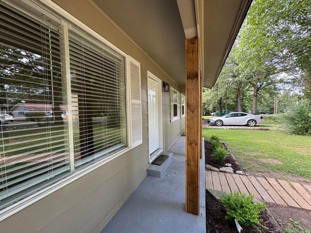 128 Hiawatha Drive, Cherokee Village, AR 72529