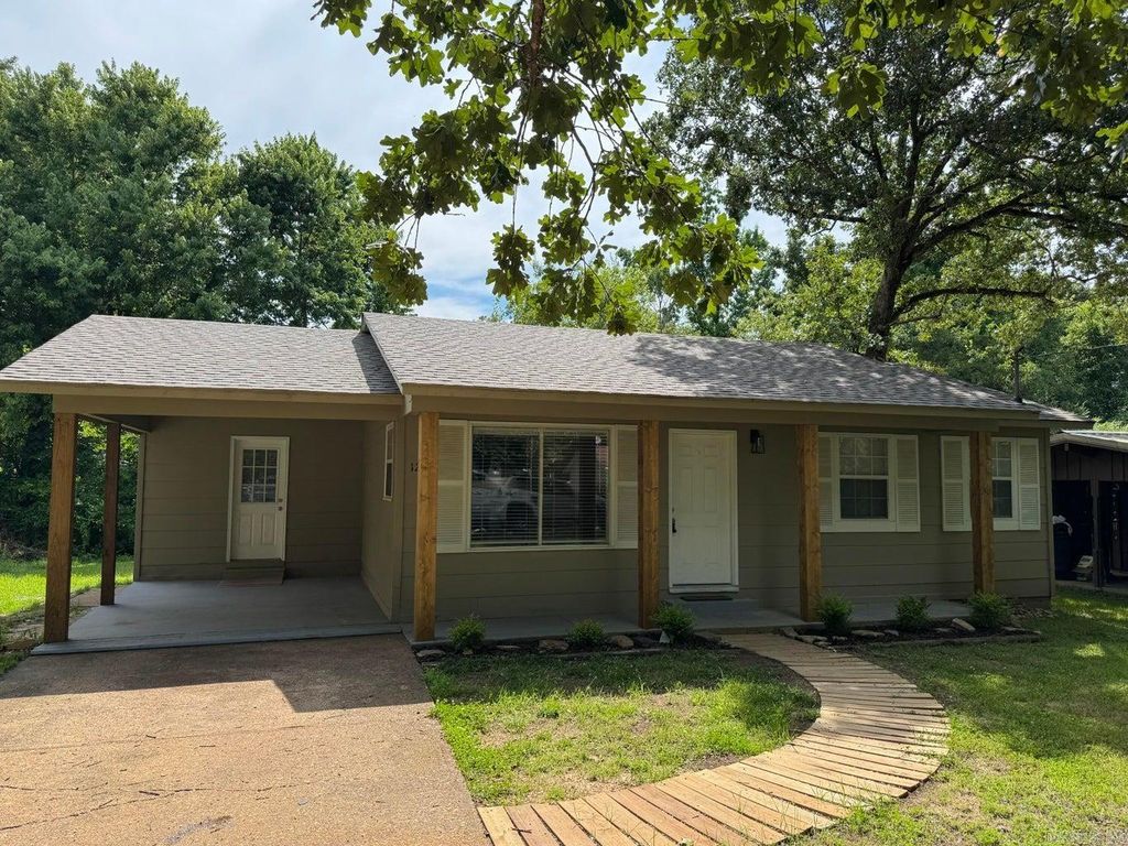 128 Hiawatha Drive, Cherokee Village, AR 72529