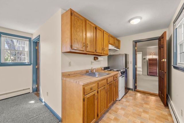 22 Pinecrest Dr, Sandwich, MA 02463