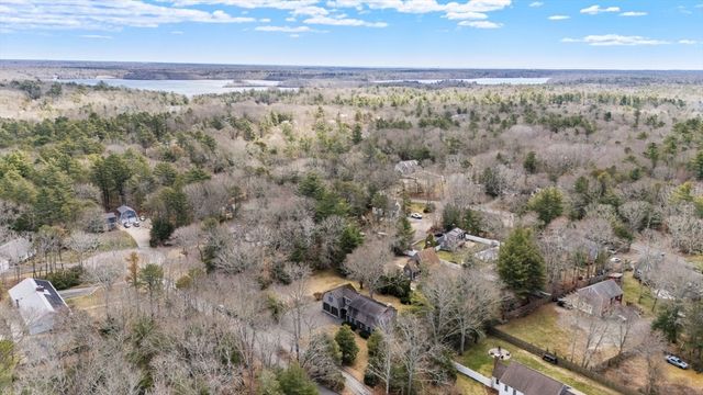 22 Pinecrest Dr, Sandwich, MA 02463