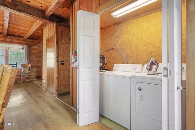 1736 Walker Trail, Sevierville, TN 37876