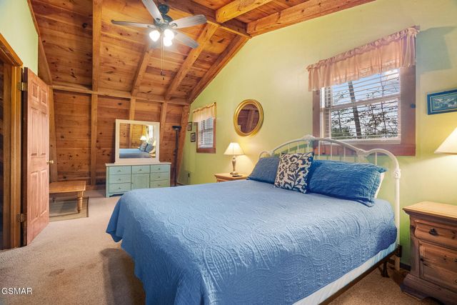 1736 Walker Trail, Sevierville, TN 37876