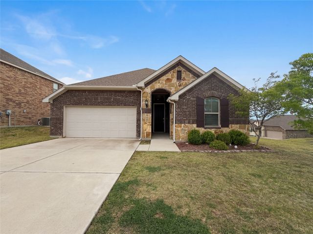 6945 Talon Bluff Drive, Fort Worth, TX 76179