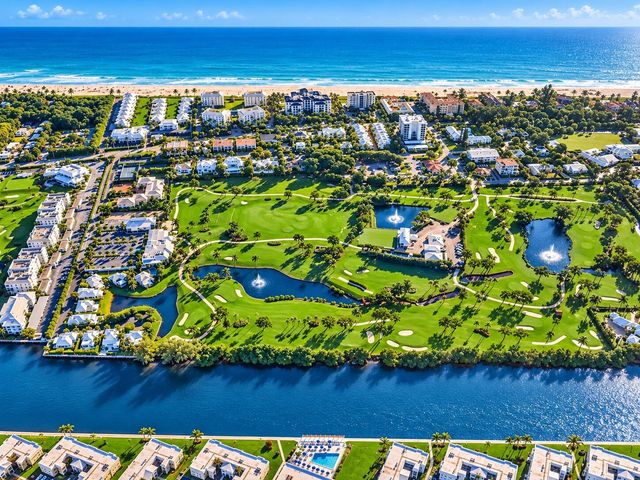 20 COLONIAL CLUB Drive 200, Boynton Beach, FL 33435