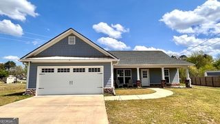 4 Savannah Place NW, Rome, GA 30165