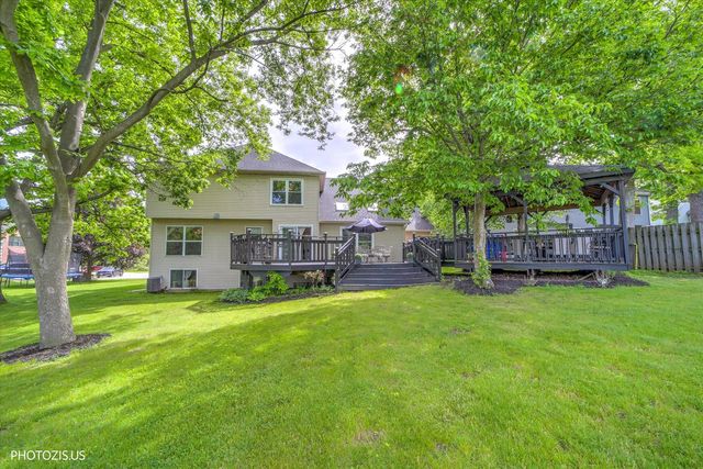 80 CHESTNUT Court, Elgin, IL 60120