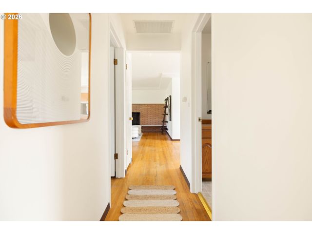 918 Ne 152ND Ave, Portland, OR 97230
