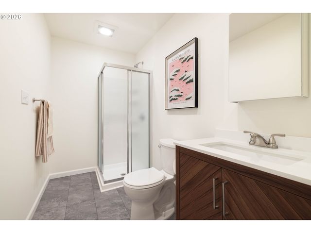 918 Ne 152ND Ave, Portland, OR 97230