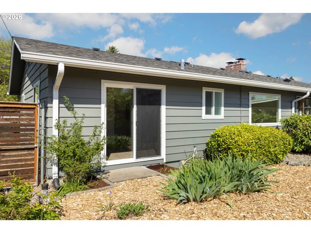 918 Ne 152ND Ave, Portland, OR 97230