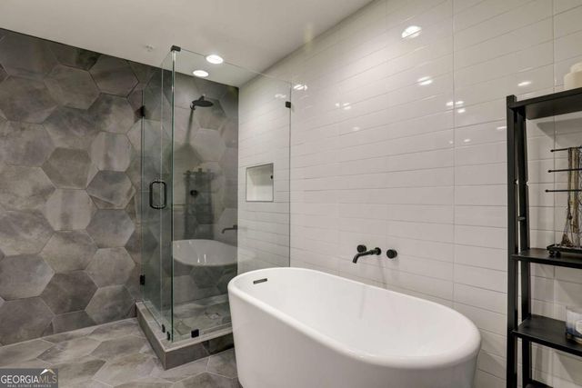 3235 Roswell Road 703, Atlanta, GA 30305