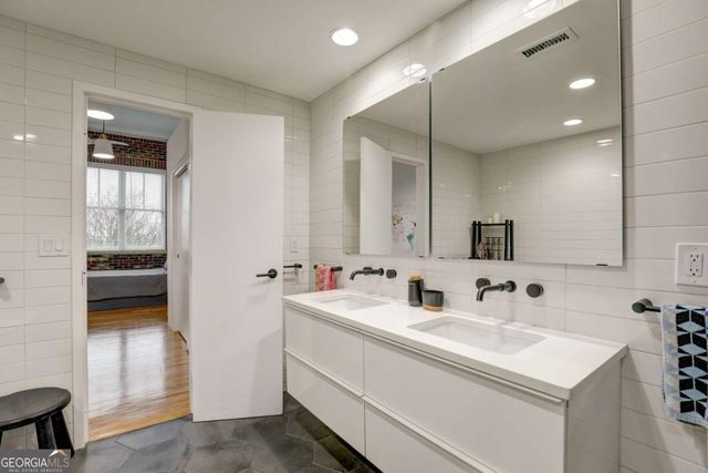 3235 Roswell Road 703, Atlanta, GA 30305