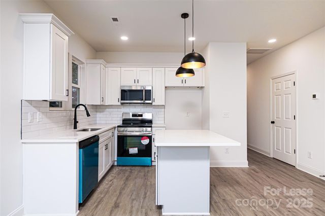 3218 Sam Wilson Road, Charlotte, NC 28214