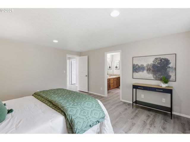 1961 ADELMAN Loop, Eugene, OR 97402