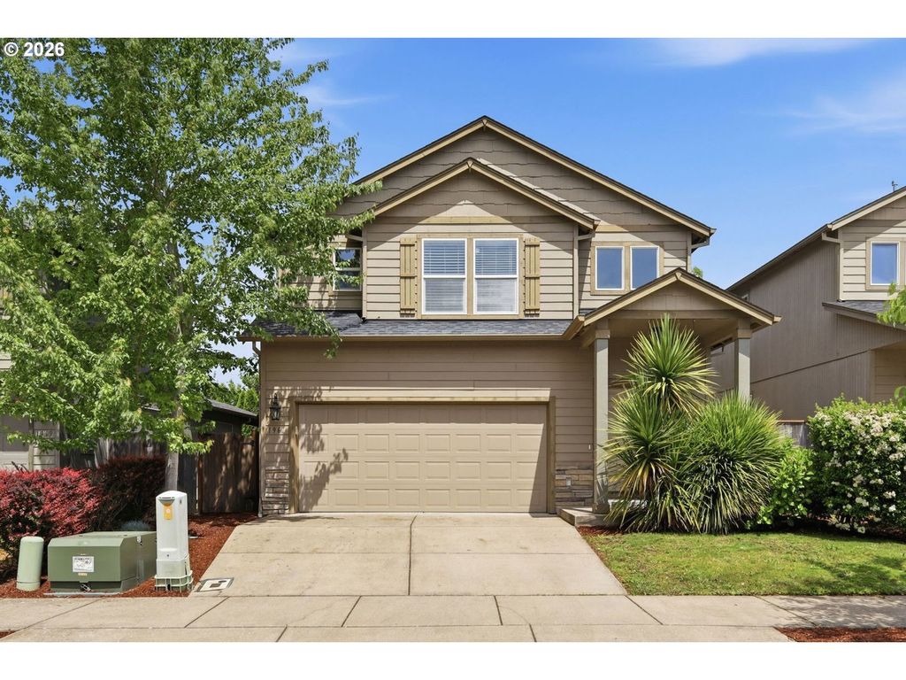 1961 ADELMAN Loop, Eugene, OR 97402