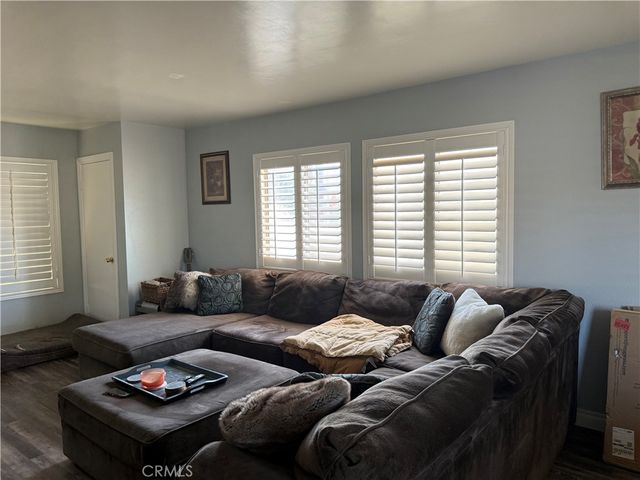 7855 Grace Avenue, Fontana, CA 92336