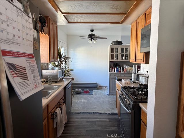 7855 Grace Avenue, Fontana, CA 92336
